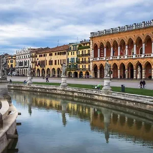 dimora-ellen.hotelinveneto.com/